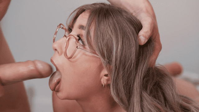 Em gái gạ chịch anh trai khi nghe thấy tiếng làm tình - brjggepk.co.uk