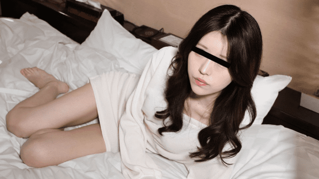 100524_01 - Em gái chân dài muốn làm người mẫu - brjggepk.co.uk