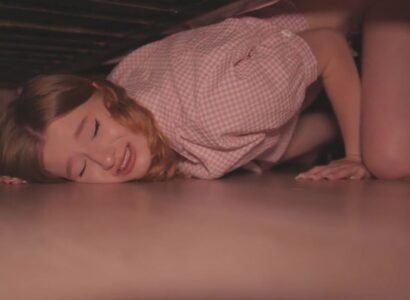 Chịch nát lồn chị kế đang mắc kệt dưới gầm giường - brjggepk.co.uk